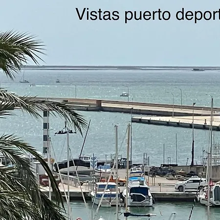 Vistas Al Mar, En El Club Nautico De Sant Carles De La Rapita, 3